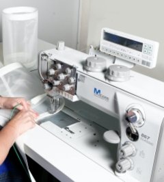 Darstellung der Fertigung von Siebzylinder - Produktionsschritt "nähen"